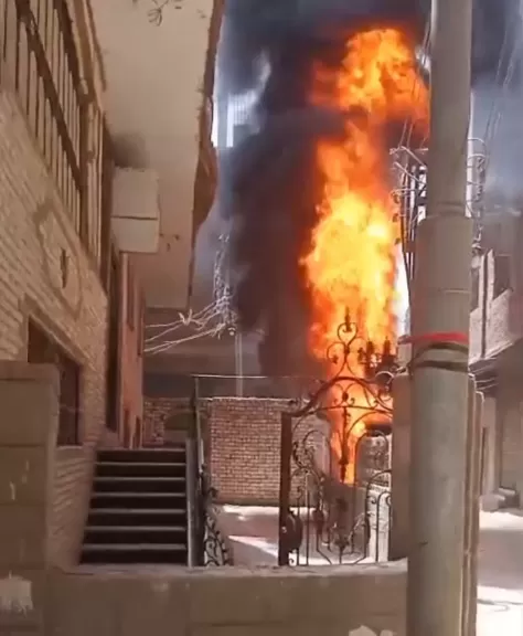 دون وقوع إصابات.. السيطرة على حريق محول كهرباء في شبين القناطر