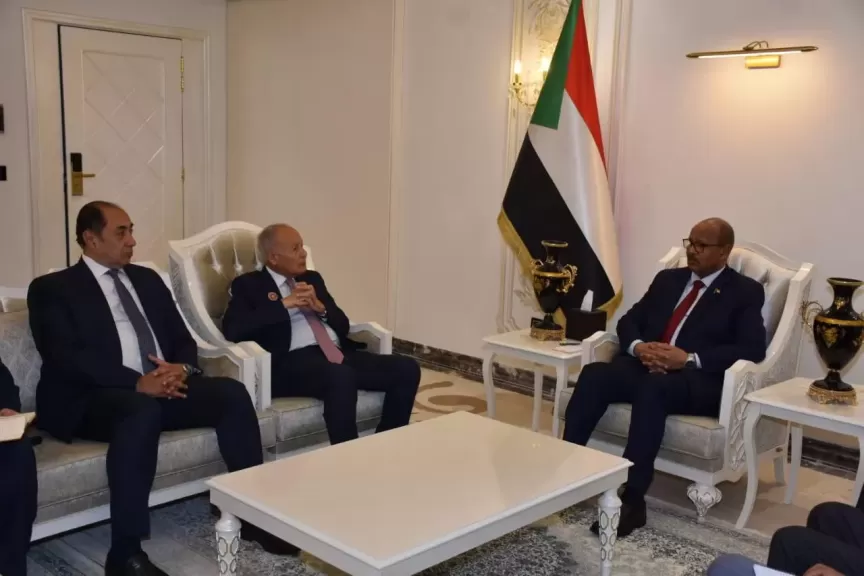 أبو الغيط يلتقي الفريق أول ابراهيم جابر نائب رئيس مجلس السيادة السوداني