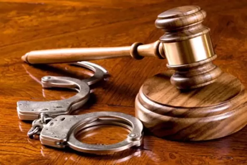 المشدد 10 سنوات والعزل من الوظيفة للمتهمين بحادث قطاري الشرقية