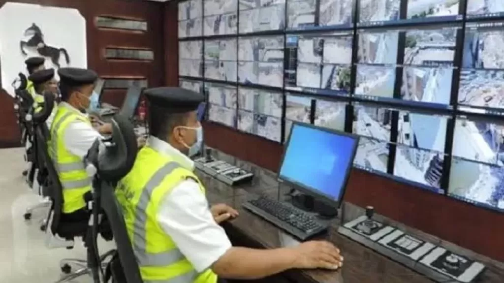 غرف متابعة الحالة المرورية