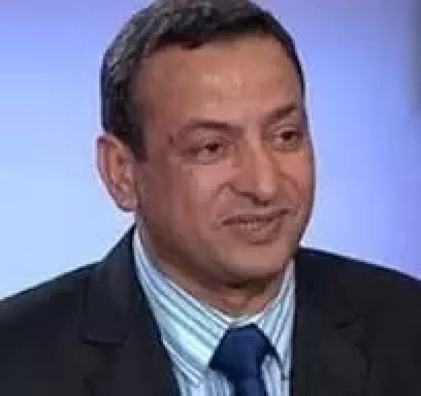 محلل سياسي يكشف للنهار  : لماذا غاب الزعماء العرب عن بغداد ؟