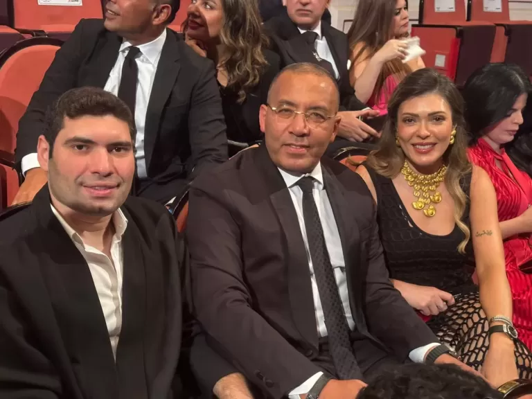 المنتج ماهر فودة يحضر العرض الخاص لـ”المشروع X” بصحبة خالد صلاح وشريهان أبو الحسن