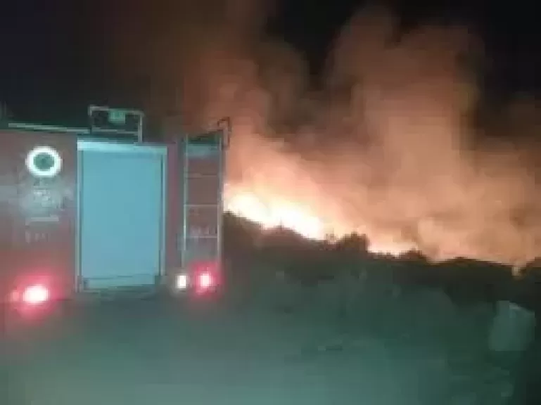 بعد تحرك عاجل لشباب القرية.. السيطرة على حريق في شنوان بالمنوفية