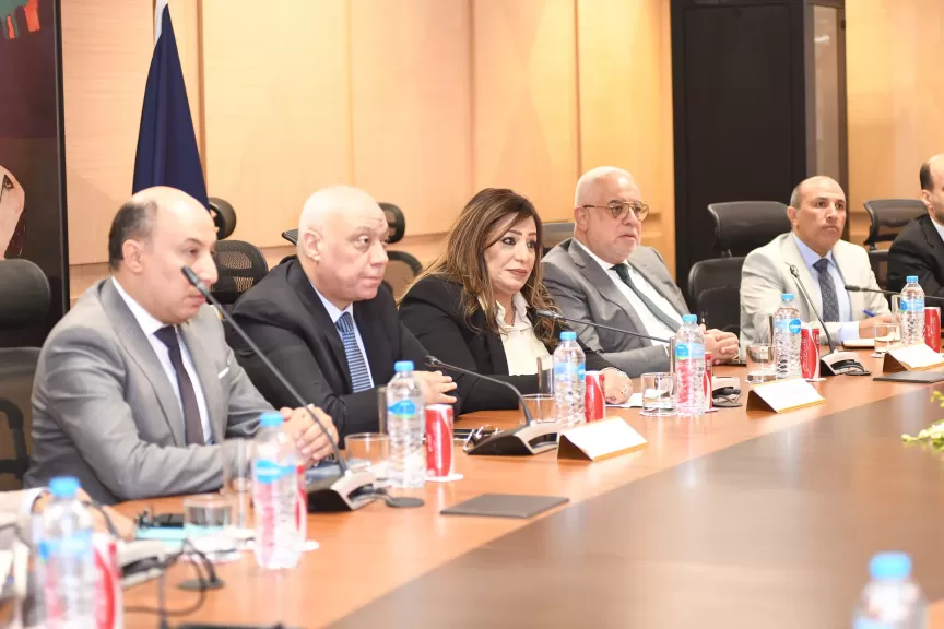 مساعد وزير السياحة والآثار لشئون شركات السياحة تلتقي وفد من ممثلي البنك الدولي ووزارة الحج والعمرة السعودية والبنك المركزي السعودي