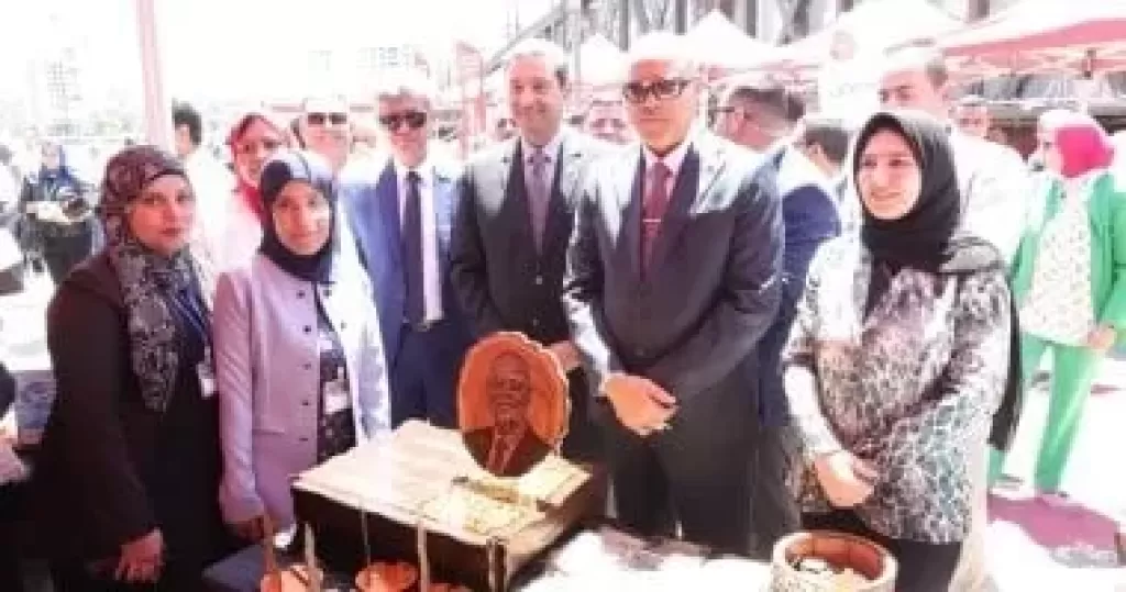 وزير العمل يختتم جولته في دمياط بتفقد معرض المنتجات الغذائية المخفضة