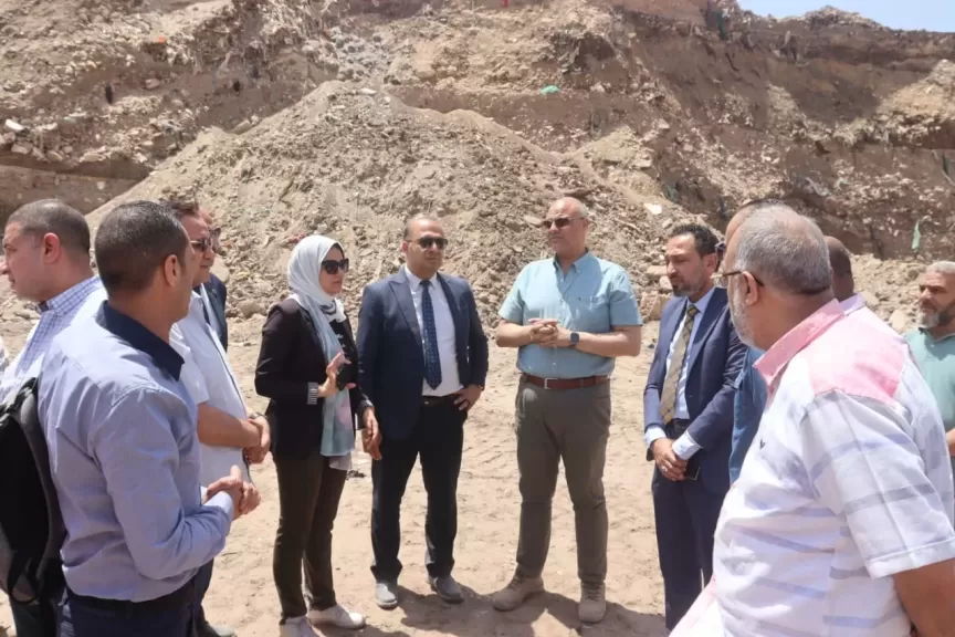 محافظ القليوبية يشهد حملة مكبرة لإزالة ”التراكمات التاريخية” أسفل محور الفريق العصار.. ويوجه بتحويلها لمشروعات خدمية حيوية