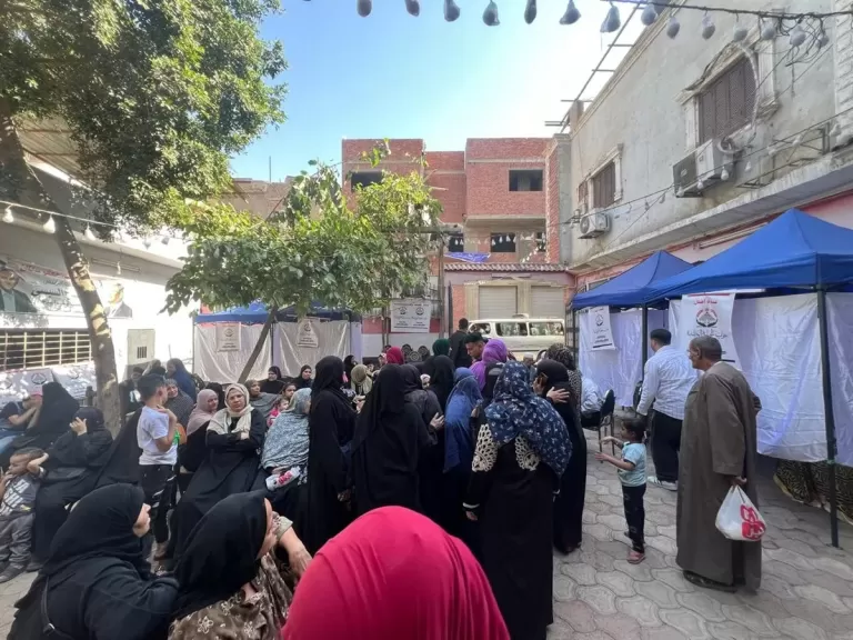 ”الجبهة الوطنية” تطلق قافلة طبية متكاملة لخدمة أهالي وراق العرب