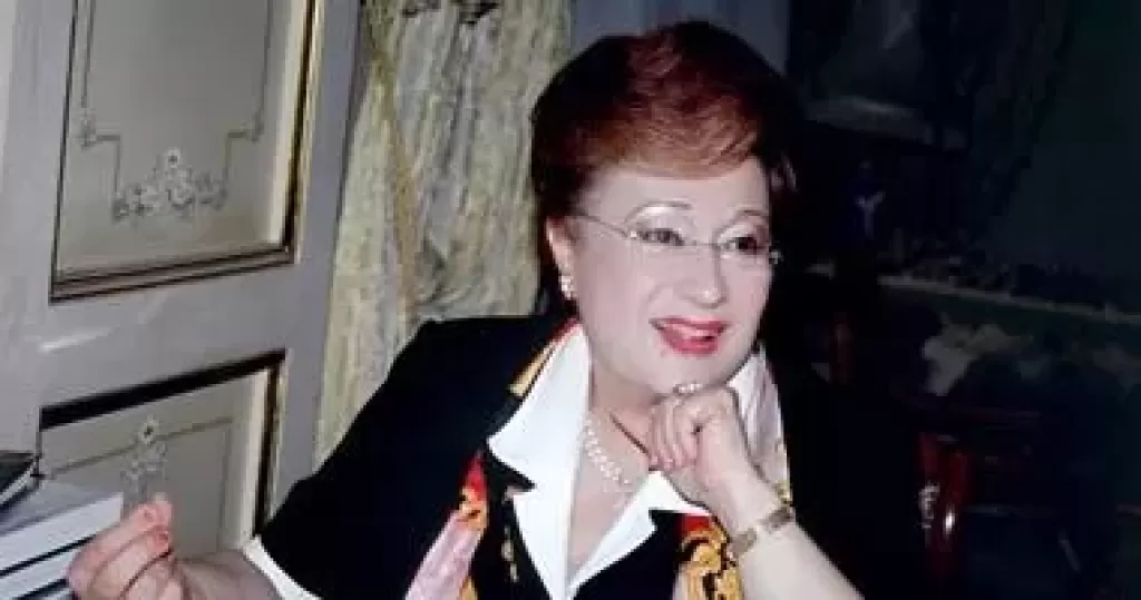 الدكتوره نوال الدجوي