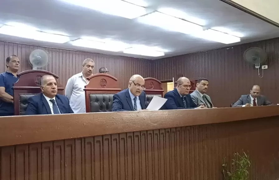 المشدد 15 عام للمتهمين بالإتجار في المواد المخدرة وحياة أسلحة نارية بالقليوبية