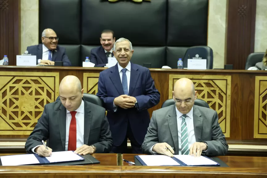 الأكاديمية العربية تطلق ”دبلوم التحول الرقمي”  لتدريب كوادر الصناعة الذكية بشراكة ”سمارت فاكتوري”