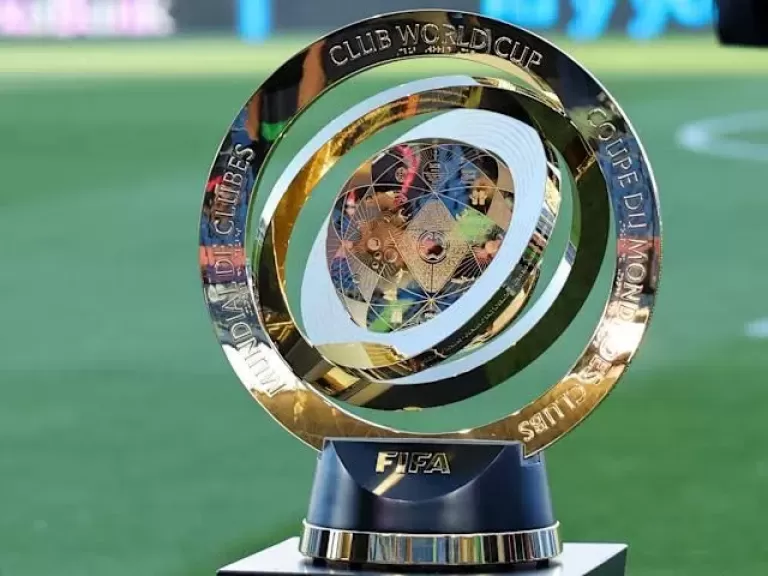 فيفا يفتح نافذة انتقالات استثنائية لأندية كأس العالم من 1 إلى 10 يونيو 2025