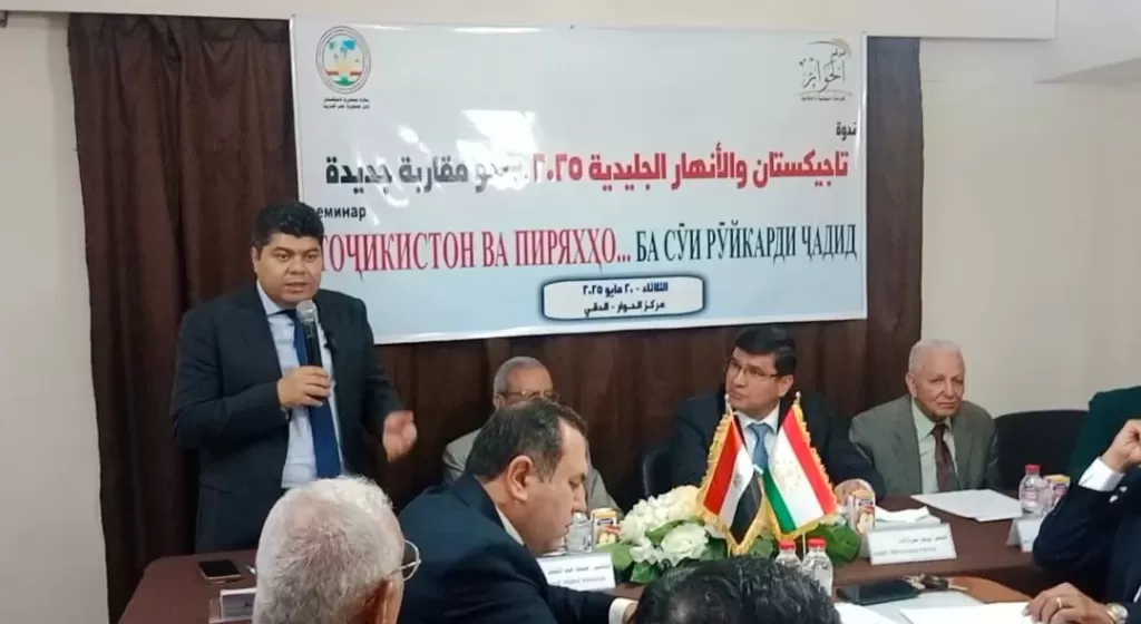 صابر عثمان: ذوبان الأنهار الجليدية تحدي خطير يتطلب استجابة جماعية من المجتمع الدولي