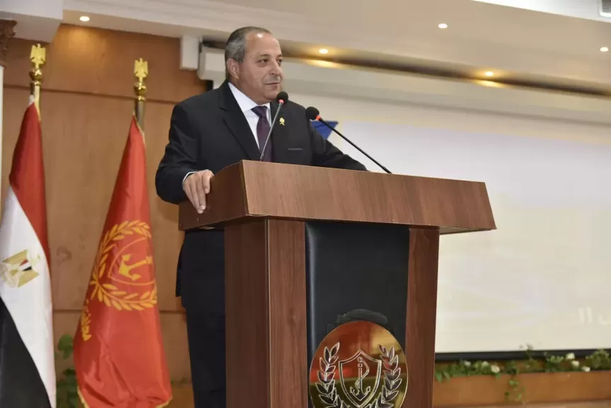 محافظ بورسعيد يشهد توزيع 49 جهازًا كهربائيًا على 42 أسرة من الأولى بالرعاية بالتعاون مع التضامن الاجتماعي