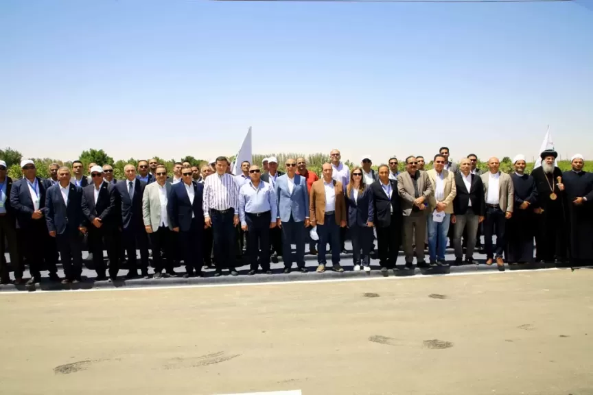 بحضور عدد من الوزراء.. شركة تنمية الريف المصرى الجديد تفتتح عدداً من المشروعات التنموية بمشروع الـ ١.٥ مليون فدان فى إمتداد غرب المنيا