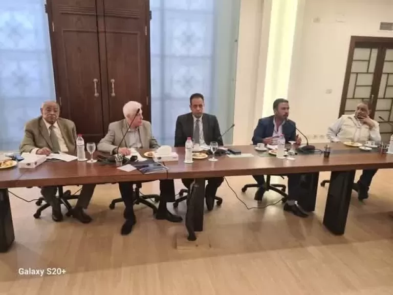 شعبة الحلويات بغرفة الإسكندرية تناقش تعديلات قانون العمل الجديد