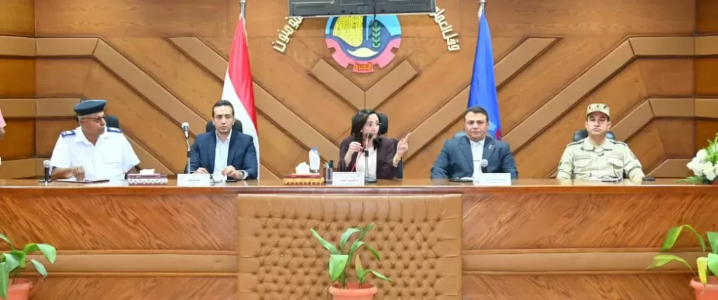 محافظ البحيرة: تخصيص أماكن لإقامة شوادر لذبح الأضاحى والإزالة الفورية للتعديات