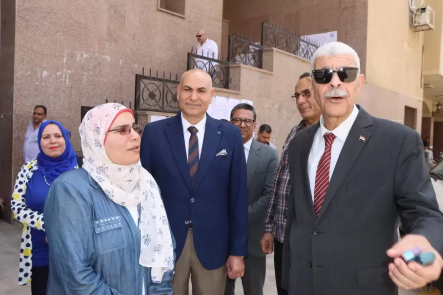 رئيس جامعة المنوفية يتفقد المجمع النظري و يتابع تجهيزات مراكز القياس والتقويم