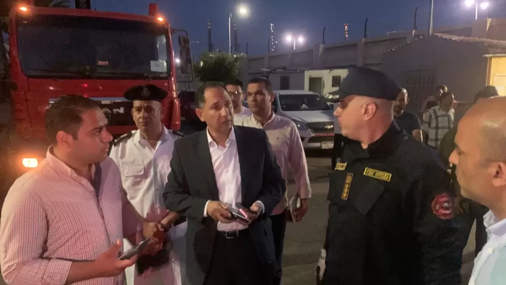 حريق هائل يلتهم مخزنًا بمنطقة الاستثمار ببورسعيد.. والحماية المدنية تنقذ المنطقة من كارثة محققة| التفاصيل كاملة