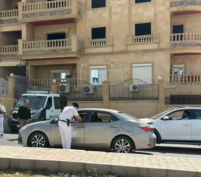 لليوم الخامس علي التوالى.. شن حملات أمنية مكثفة بالعبور لضبط الخارجين عن القانون