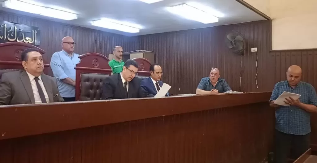 المشدد 10 سنوات للمتهم بتهديد فتاة وإفشاء اسرار مخدشة للحياء بالقليوبية