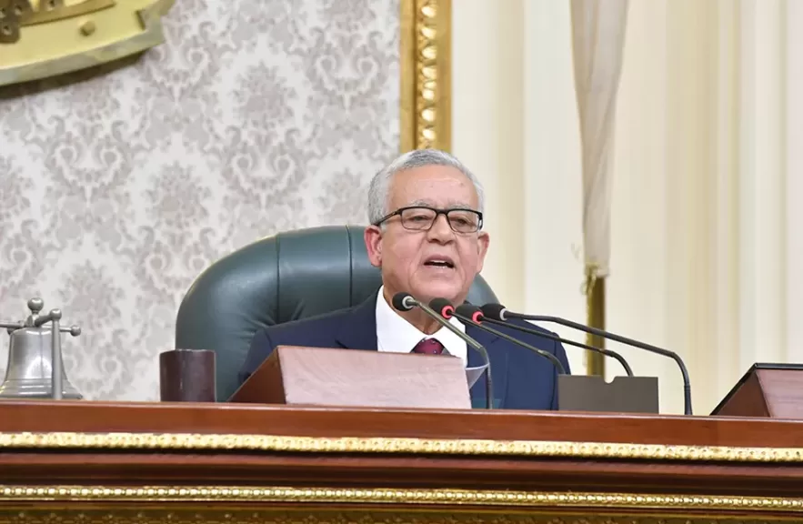 رفع الجلسة العامة، على أن يعقد المجلس جلساته مرة أخرى بعد عيد الأضحى المبارك