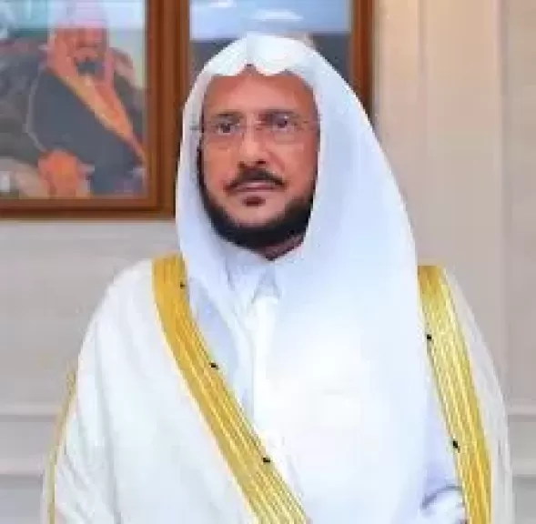 آل الشيخ يصدر توجيهاً لخطباء الجوامع بعموم جوامع المملكة لينبهوا المصلين بأحكام وآداب الحج والالتزام بتعليمات الجهات المختصة لضمان سلامة الحجاج