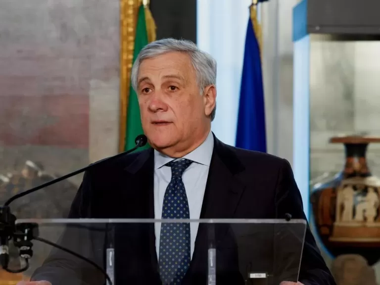 وزير الخارجية الإيطالي أنطونيو تاياني