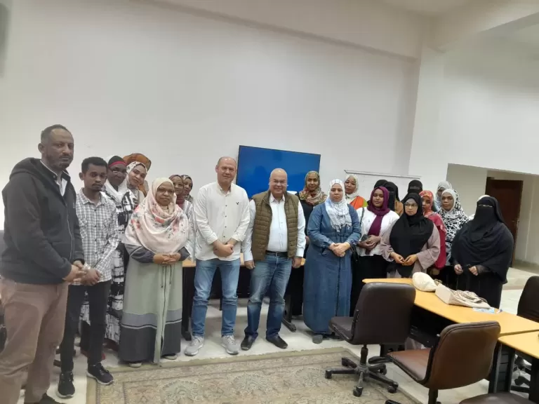 بالتعاون مع الفاو.. تأهيل 200 لاجئة سودانية وسورية على صناعة الخبز والحلويات في مصر