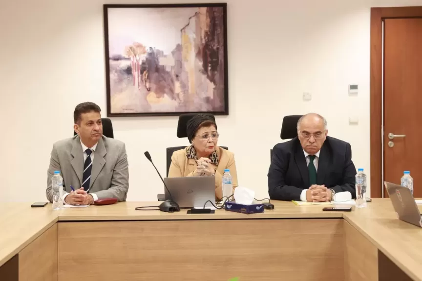 نائب وزير الصحة تعقد اجتماعًا لمتابعة مستجدات توصيات النسخة الثانية للمؤتمر العالمي للسكان
