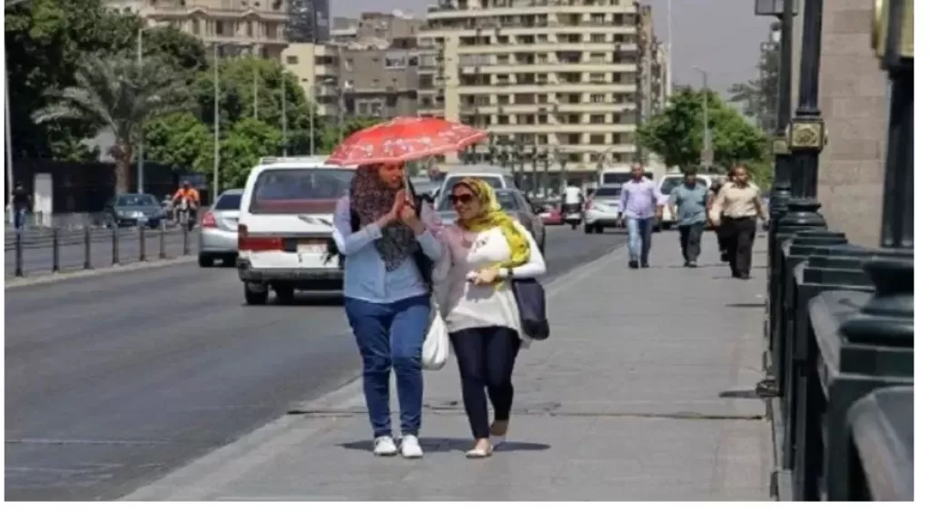 الأرصاد: طقس مائل للحرارة على القاهرة وجنوب الصعيد