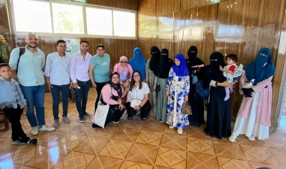”قضايا المرأة” تقيم عرضًا مسرحيًا للتوعية بالصحة الإنجابية للمرة الأولي بالواحات البحرية