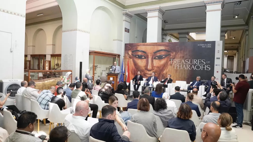 مؤتمر صحفي بالمتحف المصري بالتحرير للإعلان عن المعرض المؤقت ”كنوز الفراعنة” المقرر افتتاحه بروما في أكتوبر القادم