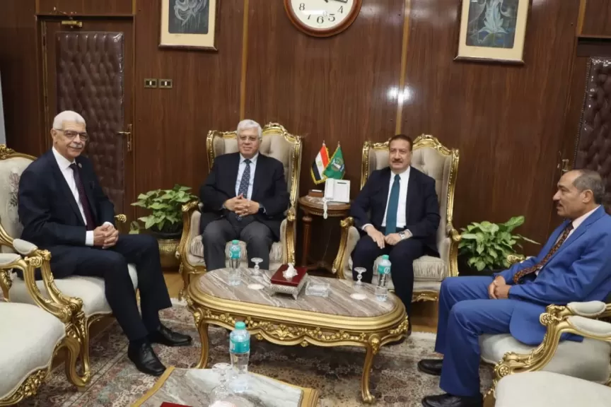 رئيس جامعة المنوفية والمحافظ  يستقبلان وزير التعليم العالي بديوان عام المحافظة