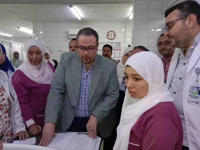 وكيل الطب العلاجي يتفقد مستشفى ميت غمر ويتابع تجهيزات الخدمات الطبية الجديدة