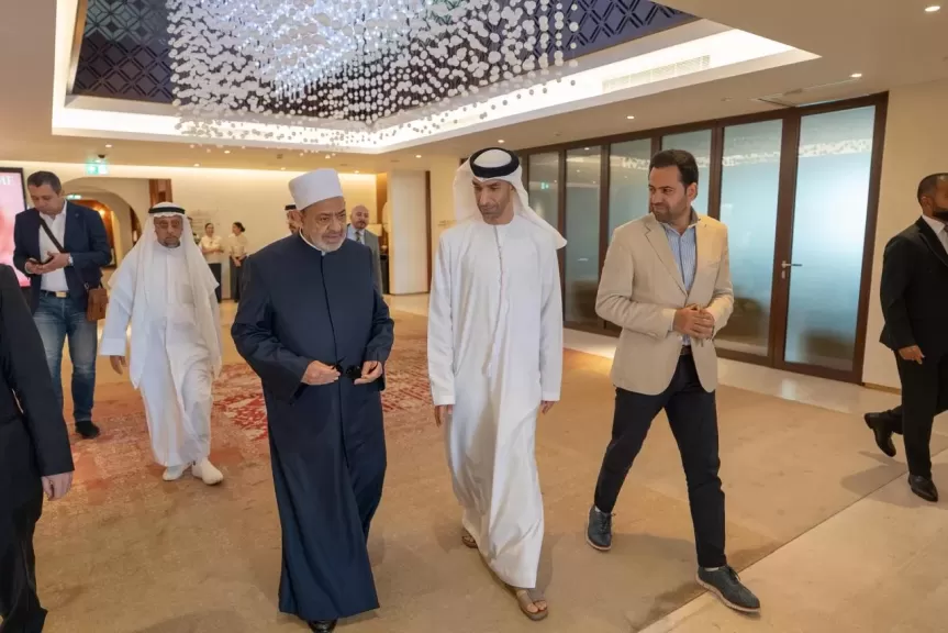 شيخ الأزهر رئيس مجلس حكماء المسلمين يغادر مطار دبي متوجهًا إلى القاهرة عقب مشاركته في قمة الإعلام العربي