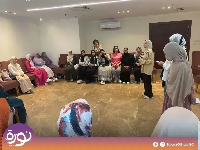 في محافظة سوهاج.. برنامج ”نورة” يدمج الفتيات من ذوي الإعاقة ضمن فعالياته التدريبية