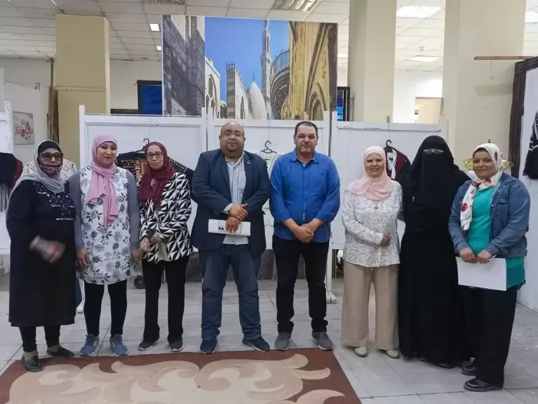 «الفن يجمعنا».. معرض جامعة حلوان يشهد تميز 19 كلية في 20 مجالًا فنيًا