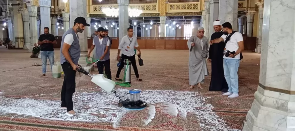 البداية من السيد البدوي.. ”الأوقاف” تطلق حملة نظافة شاملة بمساجد الغربية استعدادًا لعيد الأضحى