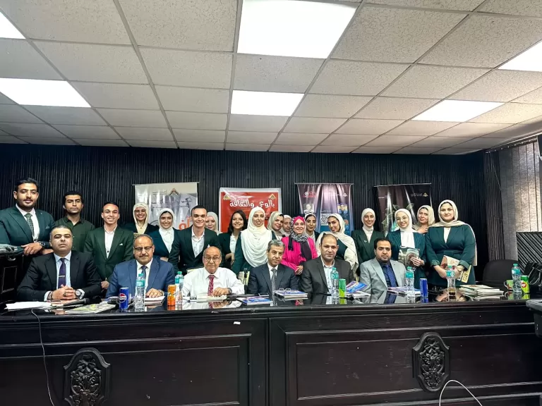 ”وجوه منسية” تُحقق المركز الأول كأفضل فكرة في مشروعات تخرج قسم الإعلام بجامعة بنها
