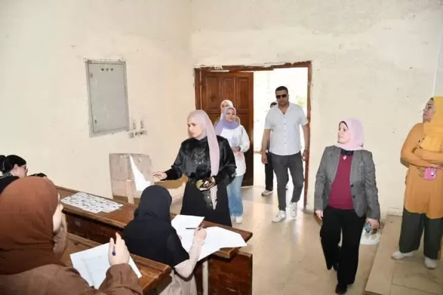 خلال متابعة سير الامتحانات.. توجيهات عاجلة من عميدة كلية البنات بجامعة عين شمس