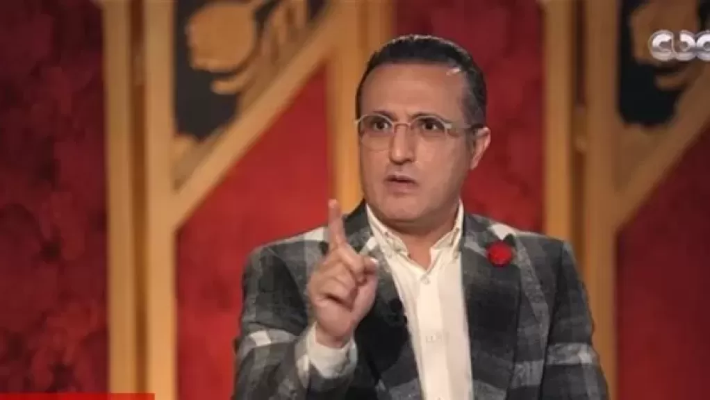 شريف مدكور ينتقد اقتراض بعض الأشخاص لأداء الحج: مش بتتكسفوا من ربنا؟