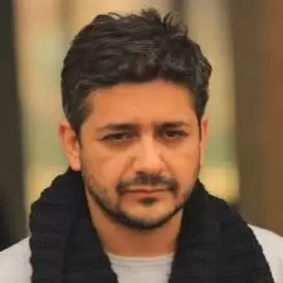 مخرج ”الحارس” يتعرض لأزمة صحية... واستئناف التصوير عقب عيد الأضحى