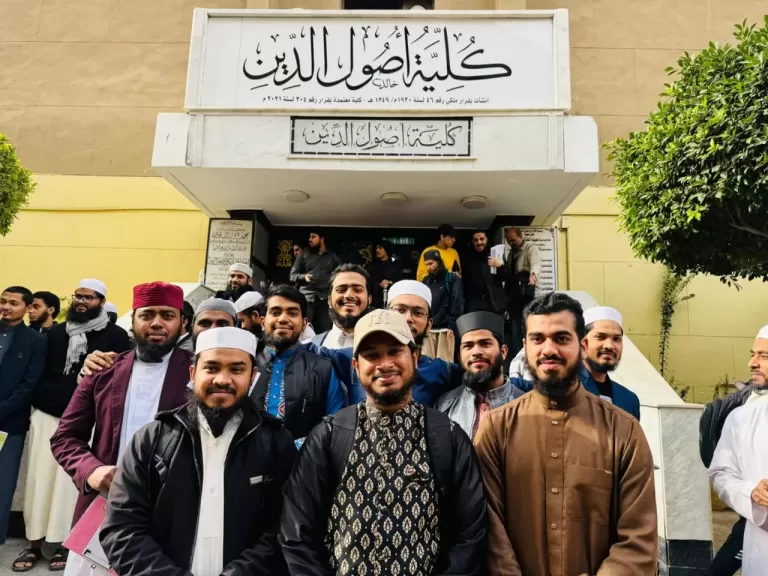 «النهار» ترصد العيد الرابع تحت القصف.. فلسطين تُصلي بلا فرحة
