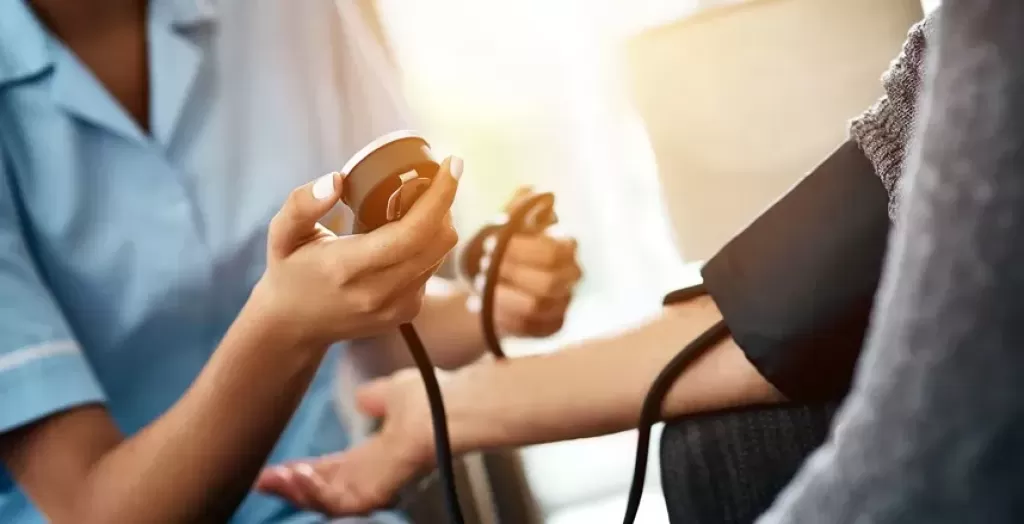 الصحة: استحداث عدد من الخدمات الطبية النوعية بمستشفيات التأمين الصحي خلال العقد الأخير