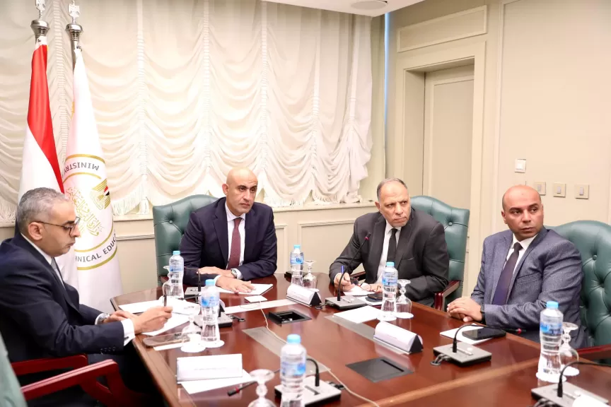 إجراءات حاسمة لامتحانات الثانوية العامة.. تفاصيل اجتماع وزير التعليم مع مديري المديريات