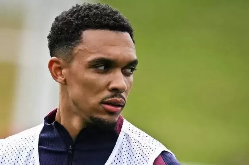 بعيدا عن البرنانبيو.. ريال مدريد يعلن موعد تقديم صفقة ألكسندر أرنولد