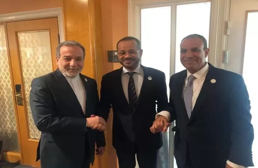 لقاء ثلاثي بين وزراء خارجية مصر وﻋﻤﺎن وإﯾﺮان.. والقاهرة تؤكد: لا حلول عسكرية بالمنطقة