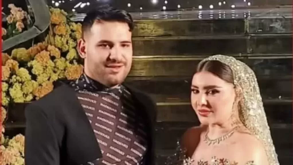 مسلم يعلن تعرض زوجته لوعكة صحية: ربنا يبعد عننا العين