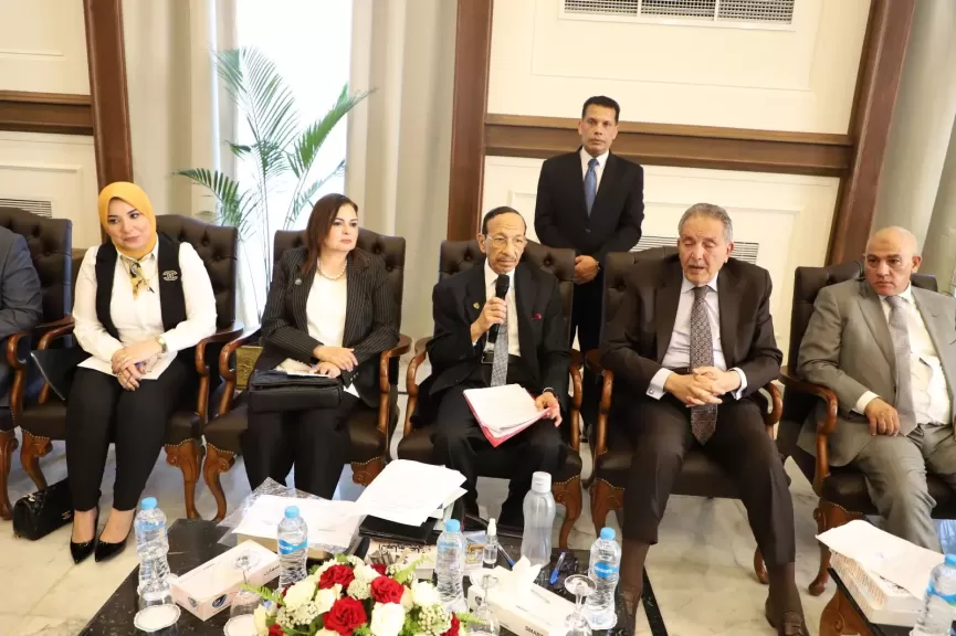 في لقاء ”غرفة الإسكندرية”.. الوكيل: مراعاة الرحمة والعادلة في صياغة تشريعات  القانون الجديد