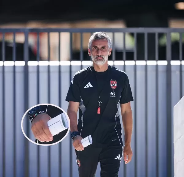 خوسيه ريفييرو يرد على منتقديه: “خبرتي مش أربع سنين بس.. أنا جاهز لقيادة الأهلي في كأس العالم”